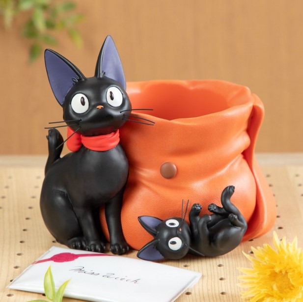 Kiki’s Delivery Service Diorama Planter Jiji and pouch 16cm