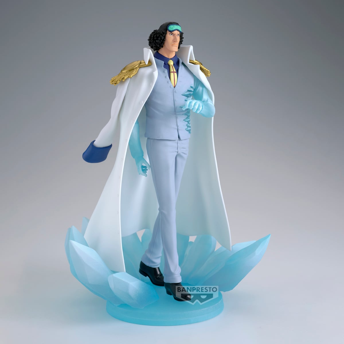 One Piece The Shukko Logia PVC Statue Kuzan Special Edition 19 cm - Afbeelding 3