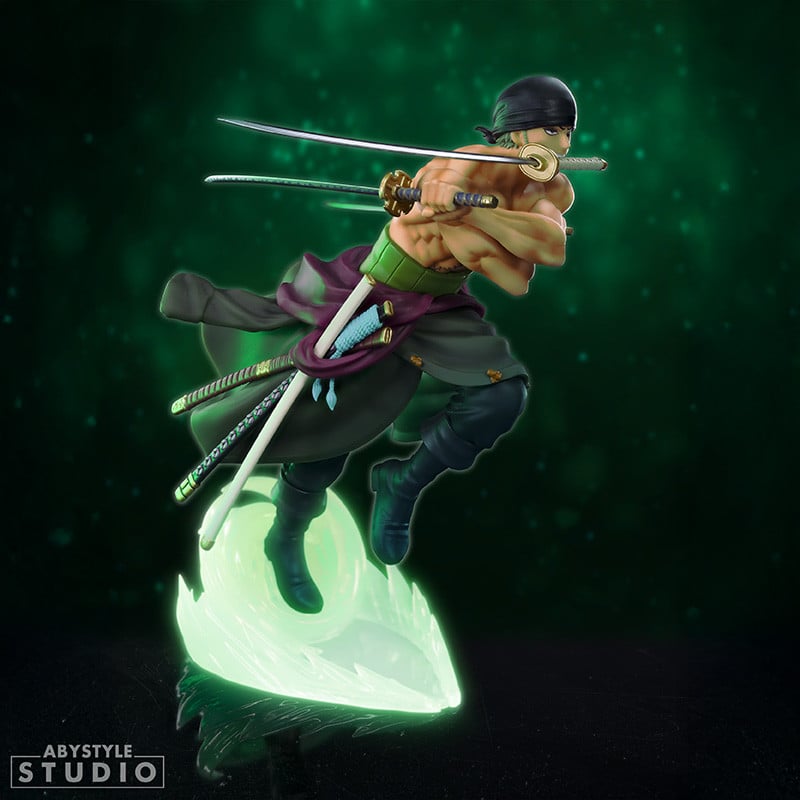 ONE PIECE Figurine Zoro Glow in the Dark