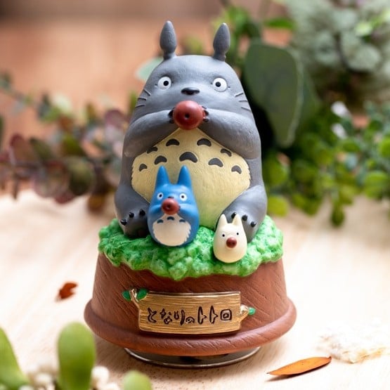 My Neighbor Tororo Great Musical Statue Totoro blows the ocarina