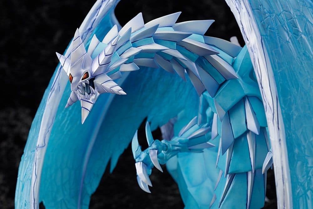 Yu-Gi-Oh! Card Game Monster Figure Collection PVC Figure Brionac, Dragon of the Ice Barrier 26 cm - Afbeelding 2