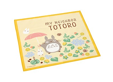 Studio Ghibli My Neighbor Totoro Table napkin Totoro holding umbrella